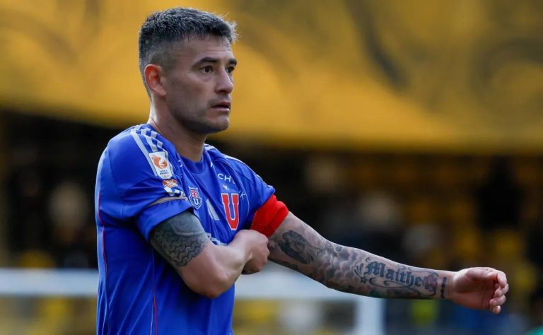 Universidad de Chile Enfrenta Desafiante Partido Contra Deportes Iquique Sin Charles Aránguiz: Clave en la Lucha por el Título 2025 2025-06-21T14:11:31.000Z.jpg