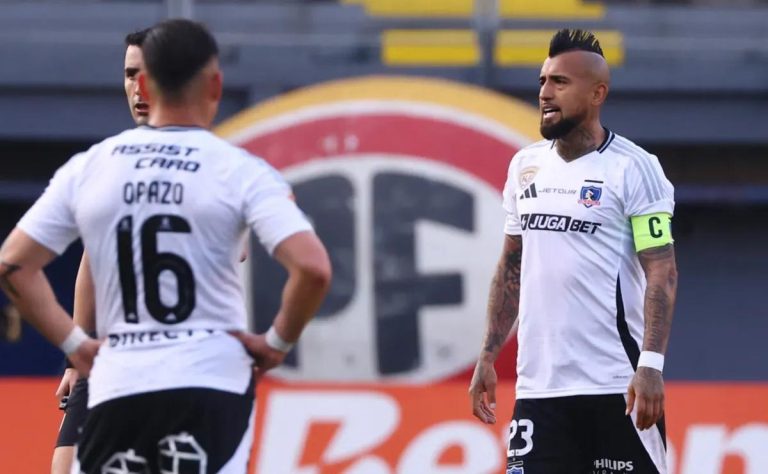 Arturo Vidal expulsado en derrota de Colo Colo ante Audax Italiano: el árbitro Véjar justifica su decisión y plantea desafíos para el próximo clásico 2025-06-22T23:14:11.000Z.jpg