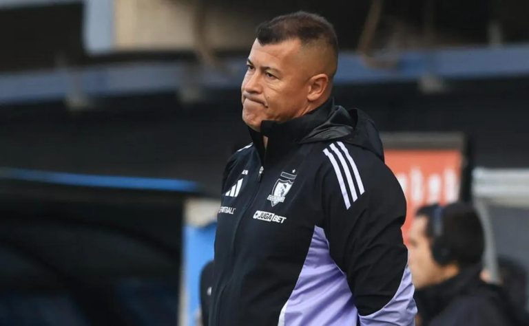 Crisis en Colo Colo: Coke Contreras Llama a una Renovación Urgente tras Derrota ante Audax Italiano 2025-06-23T11:16:14.000Z.jpg
