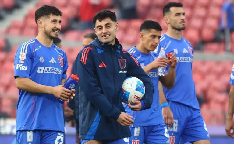 Universidad de Chile vence 3-1 a Deportes Iquique con Nicolás Fernández recuperado y brillante en el campo 2025-06-23T14:24:13.000Z.jpg