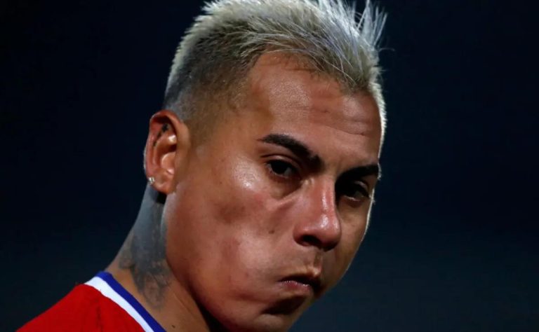 Eduardo Vargas podría regresar a Universidad de Chile: Vitória y Emelec también lo quieren en el mercado de fichajes 2025-06-25T02:49:23.000Z.jpg