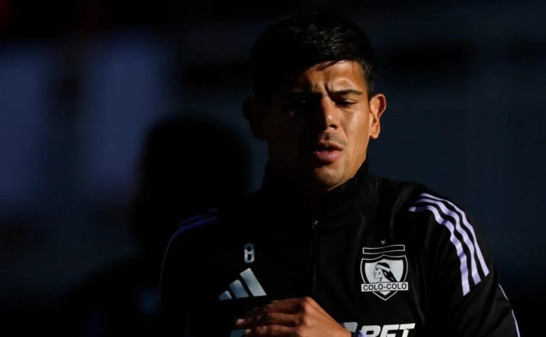 Colo Colo en Tensión: Rumores y Claridad sobre el Futuro de Esteban Pavez en el Centenario del Club 2025-06-26T12:58:43.000Z.jpg