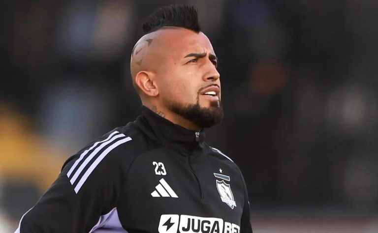 Gabriel Mendoza critica a Arturo Vidal: el tumulto interno de Colo Colo antes de enfrentar a Universidad Católica y Universidad de Chile 2025-06-29T21:24:13.000Z.jpg