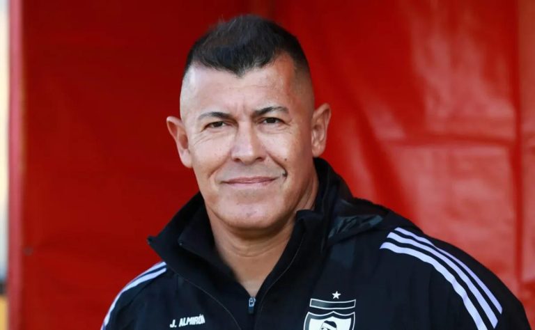 Jorge Almirón en la Cuerda Floja: Colo Colo Busca Superación en un Superclásico Decisivo contra Universidad de Chile 2025-07-07T14:06:26.000Z.jpg