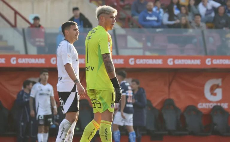 Colo Colo en Crisis: Derrota ante Universidad Católica Deja en Vilo el Superclásico contra la U de Chile 2025-07-07T14:27:42.000Z.jpg