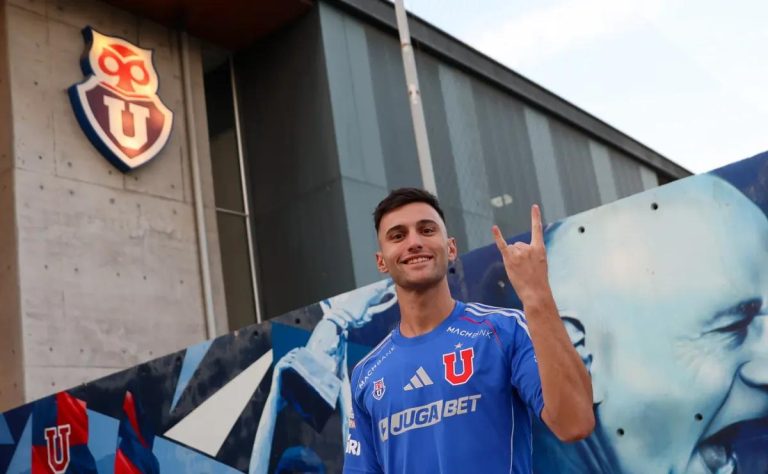 Universidad de Chile enfrenta el Superclásico sin Felipe Salomoni: Expectativas y preparación para el crucial duelo contra Colo Colo 2025-07-07T20:53:50.000Z.jpg