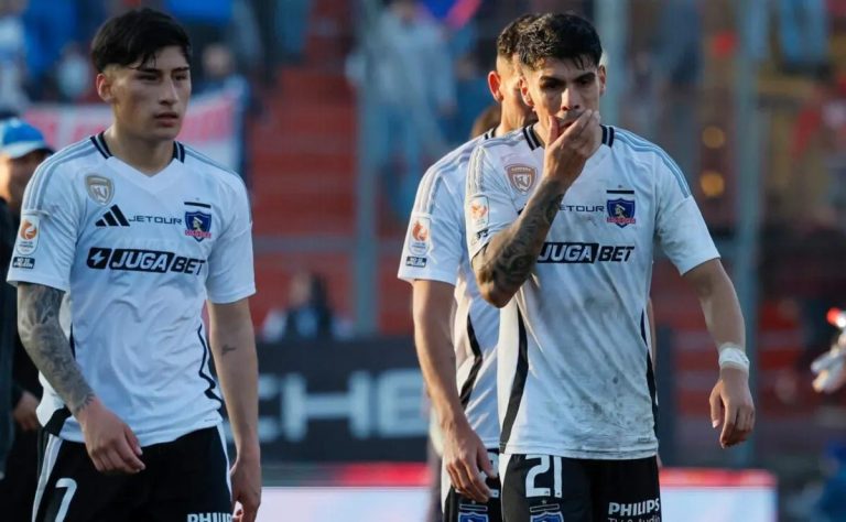 Colo Colo afronta desafío crucial ante Universidad de Chile tras derrota frente a Universidad Católica: Cambios urgentes en la alineación según Leonel Herrera 2025-07-08T11:32:14.000Z.jpg
