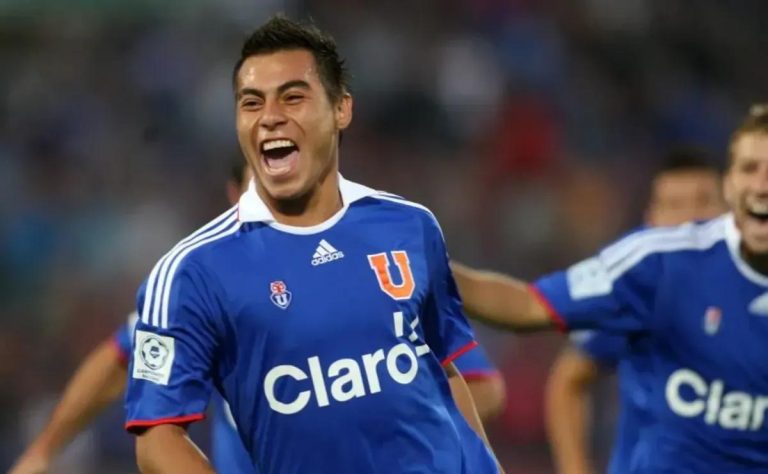 Eduardo Vargas al borde de volver a Universidad de Chile: César Vaccia urge cerrar su fichaje ahora 2025-07-08T14:46:54.000Z.jpg
