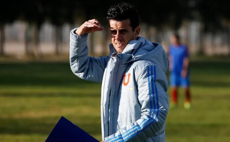 Universidad de Chile Enfrenta un Desafío Crucial en el Superclásico: Preocupaciones de Rivarola y la Necesidad de Agresividad para Vencer a Colo Colo 2025-07-08T19:05:27.000Z.jpg