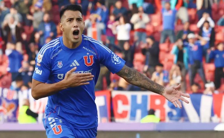 Rodrigo Contreras busca brillar en el Superclásico ante Colo Colo con la motivación especial de su hijo en las gradas 2025-07-08T19:29:58.000Z.jpg