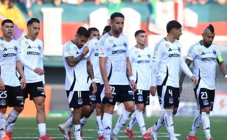 Colo Colo se Enfrenta al Superclásico con las Bajas de Tomás Alarcón y Arturo Vidal: Desafío para Almirón en el Estadio Nacional 2025-07-08T20:42:35.000Z.jpg