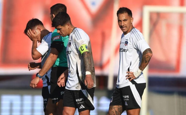 Colo Colo Enfrenta Desafíos Clave con la Posible Baja de Mauricio Isla Antes del Superclásico Contra Universidad de Chile 2025-07-10T20:03:05.000Z.jpg