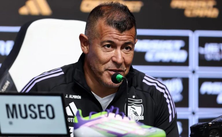 Jorge Almirón Predice Triunfo de Colo Colo en el Superclásico ante Universidad de Chile: Optimismo Total del Técnico Argentino 2025-07-11T18:24:32.000Z.jpg