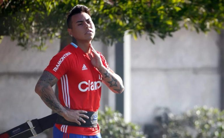 Universidad de Chile a contrarreloj para inscribir a Eduardo Vargas en Copa Sudamericana antes del Superclásico contra Colo Colo 2025-07-11T23:49:36.000Z.jpg