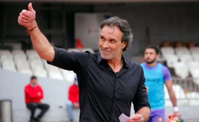 Colo Colo enfrenta a la U de Chile en el Superclásico con defensa renovada y apuestas sorprendentes de Marcelo Ramírez 2025-07-12T14:50:51.000Z.jpg