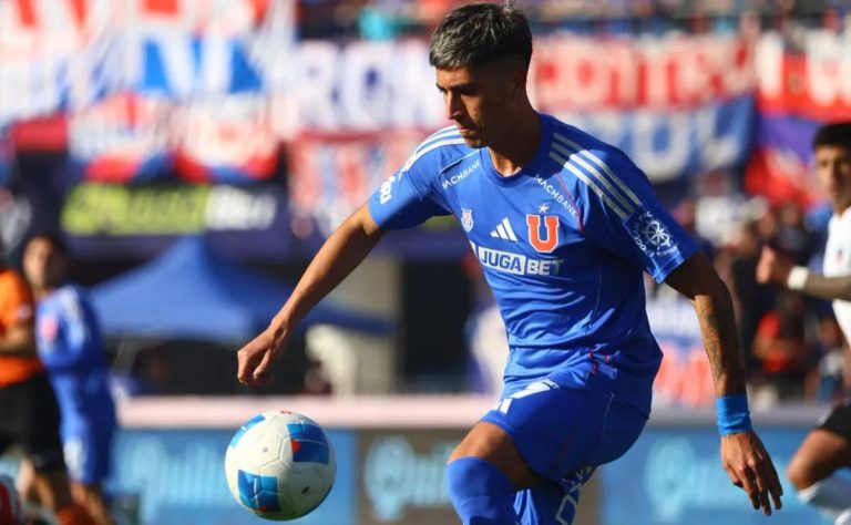 Universidad de Chile vence a Colo Colo en el Superclásico con destacada actuación de Matías Sepúlveda y apunta a la cima del campeonato chileno. 2025-07-13T15:00:37.000Z.jpg