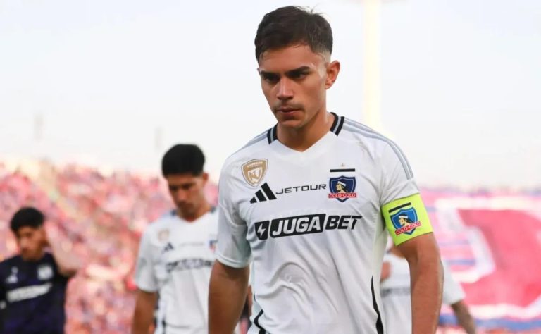 Crisis en Colo Colo: Denuncian Recortes Alimentarios en Divisiones Inferiores mientras el Club Afronta Derrota Detrás de Derrota 2025-07-14T14:51:51.000Z.jpg