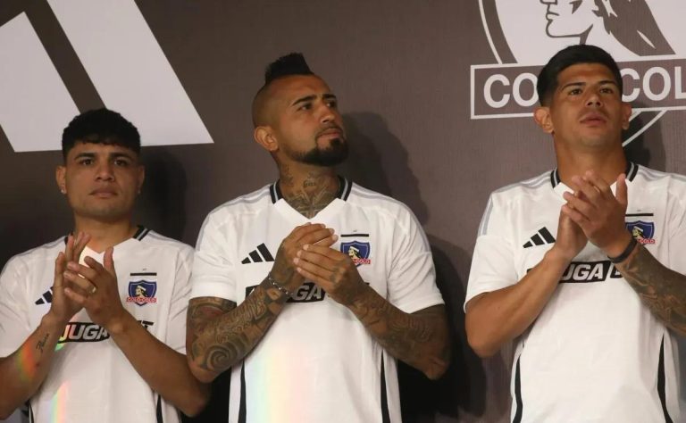 Claudio Aquino emerge como nuevo líder del camarín en Colo Colo tras el superclásico y apunta a guiar al equipo en la segunda rueda de la Liga de Primera 2025 2025-07-14T17:13:35.000Z.jpg