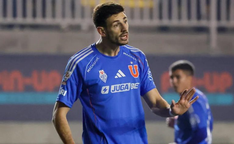 Incertidumbre en el Futuro de Lucas Di Yorio: Universidad de Chile Enfrenta Decisiones Clave en el Mercado de Fichajes 2025-07-14T18:34:29.000Z.jpg