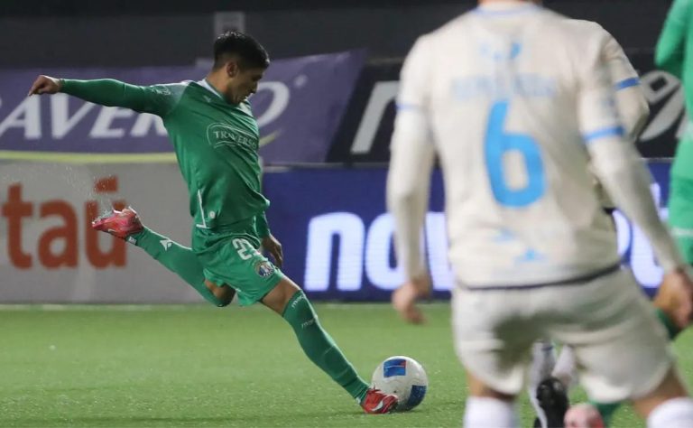 Universidad de Chile apura fichaje de Esteban Matus ante salida inminente de Matías Sepúlveda al Vitória de Brasil 2025-07-18T17:14:34.000Z.jpg