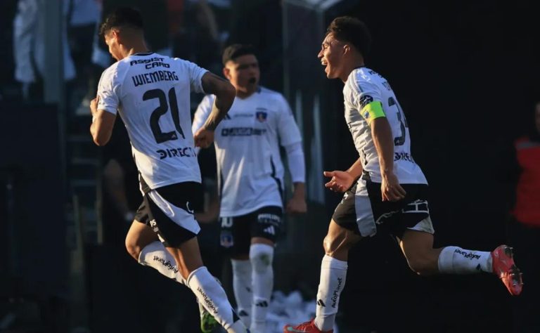 Colo Colo Respira con Triunfo Agónico: Dabrowski Elogia al Equipo y Envía Mensaje de Apoyo a Almirón 2025-07-19T23:48:39.000Z.jpg