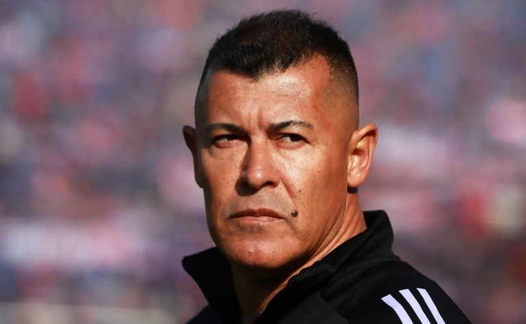 Colo Colo Respira: Triunfo Clave Frente a La Serena Reafirma Respaldo a Almirón en la Liga de Primera 2025 2025-07-20T01:27:24.000Z.jpg