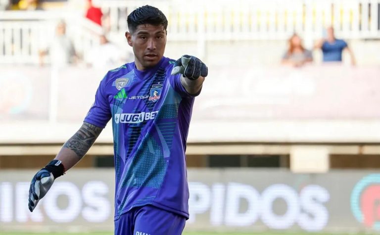 Brayan Cortés al borde de dejar Colo Colo: Peñarol de Uruguay busca al portero chileno en un movimiento clave del mercado de pases 2025-07-21T13:17:49.000Z.jpg