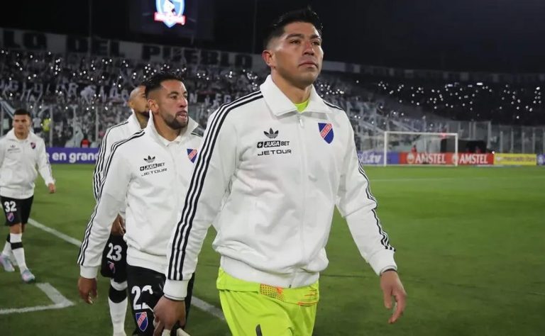 Brayan Cortés se queda en Colo Colo: Sorprendente giro en su traspaso fallido a Peñarol 2025-07-21T17:30:53.000Z.jpg