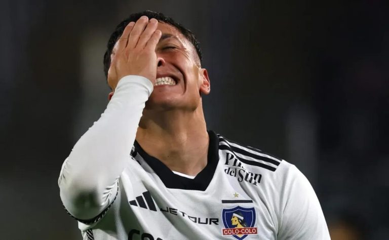 La Compleja Situación de Cristián Zavala en Colo Colo: Poca Acción en el Campo y Negociaciones Frenadas con Coquimbo Unido 2025-07-22T19:42:59.000Z.jpg