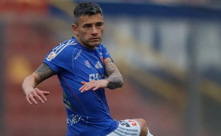 Charles Aránguiz se pierde el enfrentamiento contra Unión La Calera: Universidad de Chile espera su regreso ante Cobresal en la lucha por el título de la Liga Chilena 2025-07-28T16:30:14.000Z.jpg