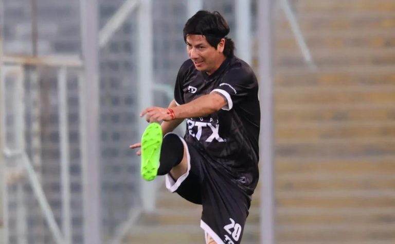 Violenta encerrona a Jaime Valdés, exfutbolista de Colo Colo, desata preocupación en el fútbol chileno 2025-07-29T14:28:26.000Z.jpg