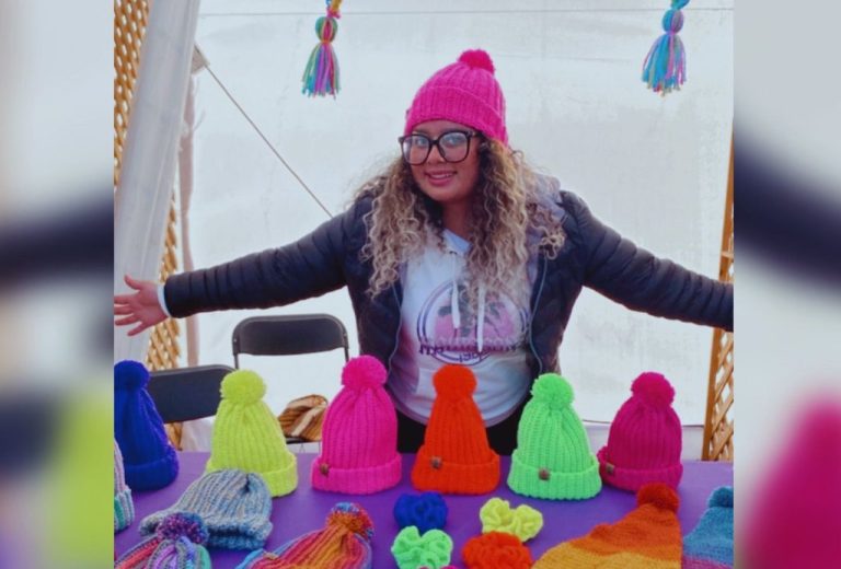 Puentealtina Nathaly Rubio y su emprendimiento Tejido Místico: “Es un arte hecho a mano y con el corazón”
