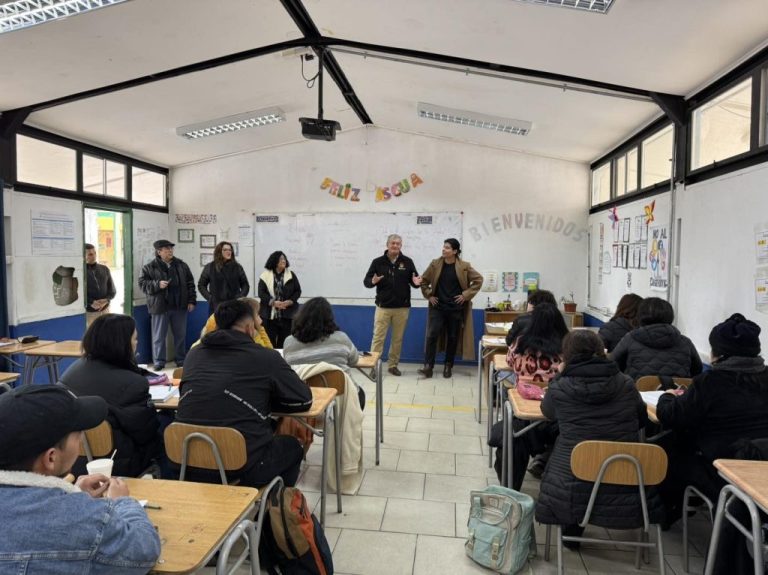Más de 300 pircanos han retomado sus estudios gracias a programa impulsado por la Municipalidad de Pirque