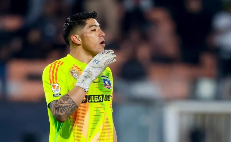 Colo Colo y Peñarol en tensas negociaciones por el futuro de Brayan Cortés 2025-08-01T15:11:42.000Z.jpg