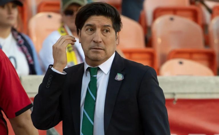 Marcelo Vega respalda a Iván Zamorano como gerente deportivo en Colo Colo 2025-08-13T12:40:05.000Z.jpg