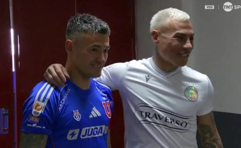 Universidad de Chile: Vargas vuelve al Nacional y abraza a Charles Aránguiz 2025-08-17T17:05:18.000Z.jpg