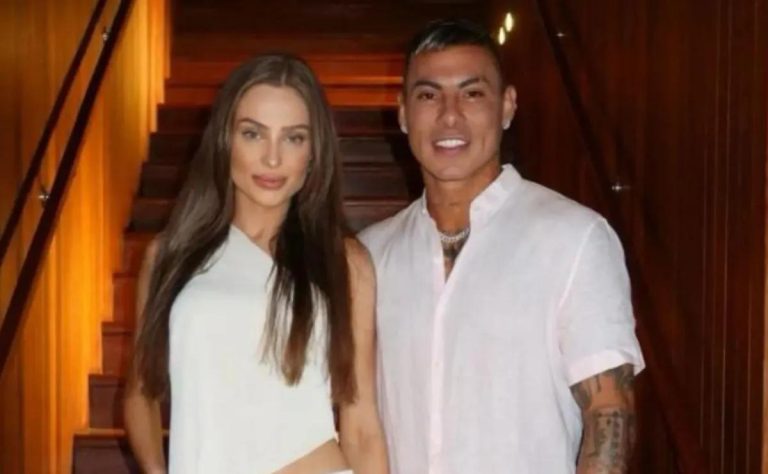 Eduardo Vargas marca a la U y su esposa Juliana Peixoto lo celebra en redes 2025-08-17T21:44:58.000Z.jpg