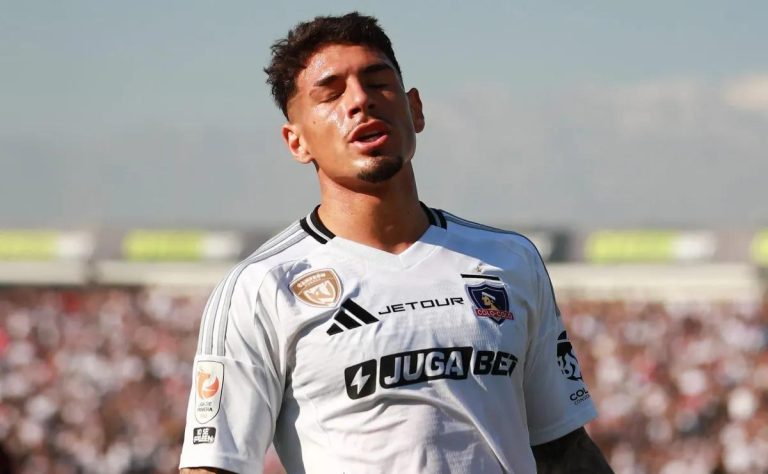 Houston frena traspaso de Alan Saldivia y complica al plantel albo de Colo Colo 2025-08-20T19:13:34.000Z.jpg