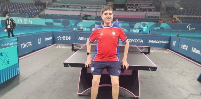 Desde Puente Alto al mundo: Ignacio Torres es el nuevo numero uno en para tenis de mesa