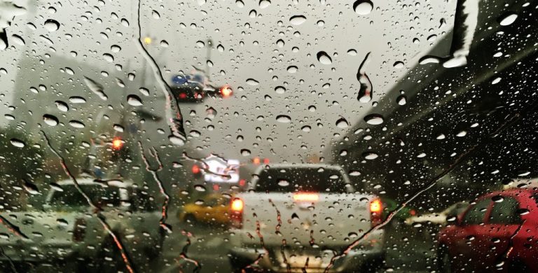 Sistema frontal en la Región Metropolitana: lluvias, frío y viento ¿Cómo estará el clima en Puente Alto?