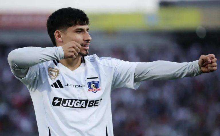 Colo Colo operó a Alexander Oroz en el Monumental; estará cuatro meses fuera 2025-09-11T00:35:47.000Z.jpg