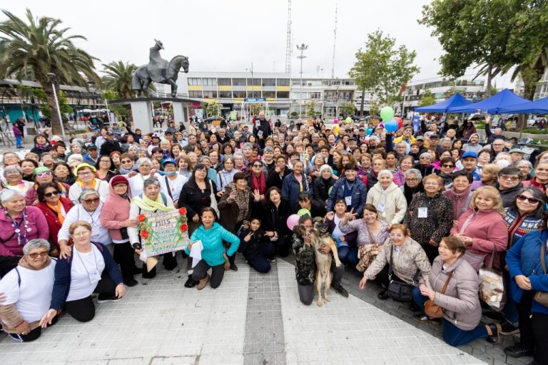 2.º Encuentro “Vivir Autovalente”: adultos mayores de Puente Alto exigen la continuidad de Más AMA