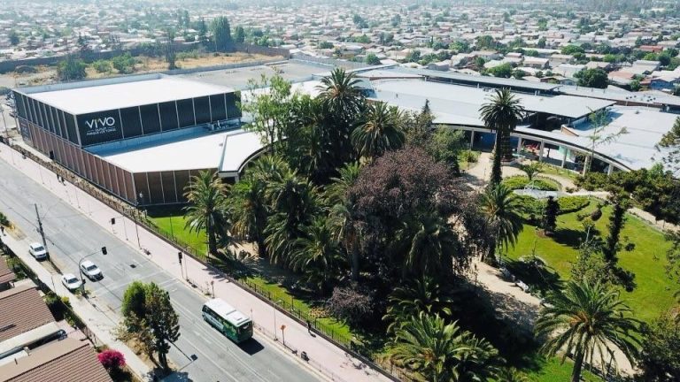 Con histórico parque integrado al proyecto: Inauguran VIVO Outlet Parque Los Toros en Puente Alto