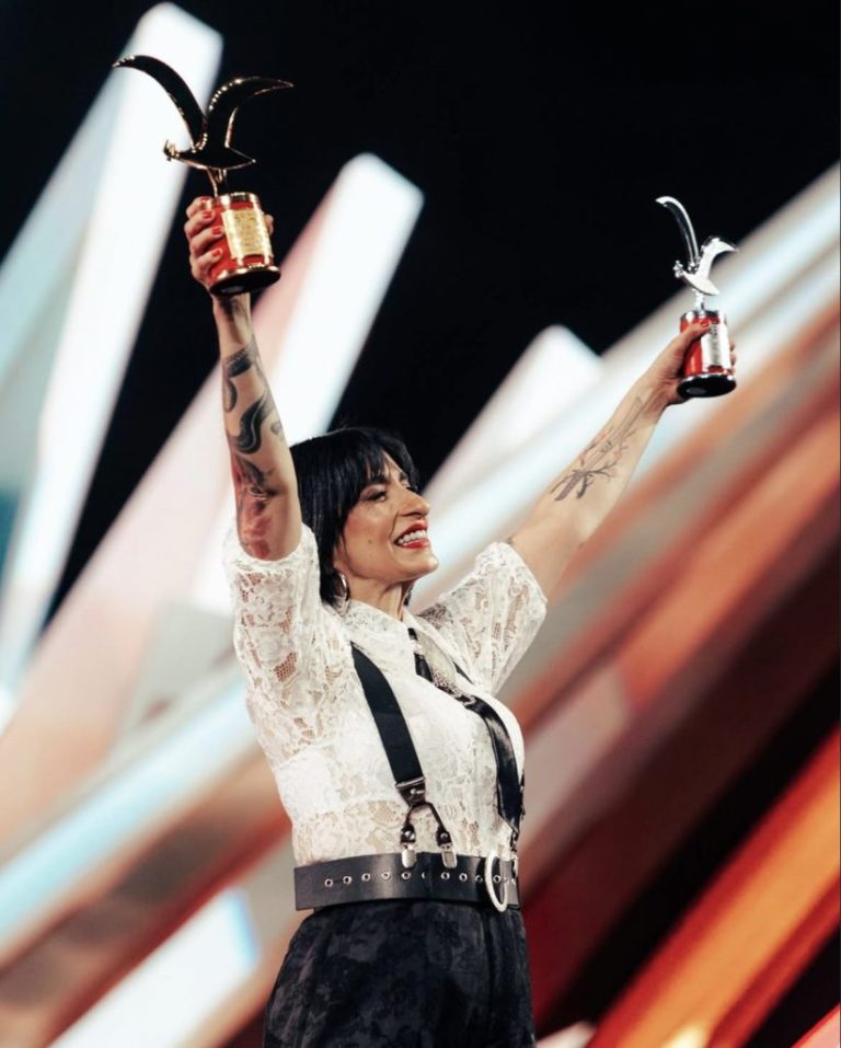 Piare con Pe en Viña 2026: la comediante puentealtina conquistó al ‘Monstruo’ con una sólida rutina de humor popular Piare con Pe en Viña 2026: la comediante puentealtina conquistó al ‘Monstruo’ con una sólida rutina de humor popular