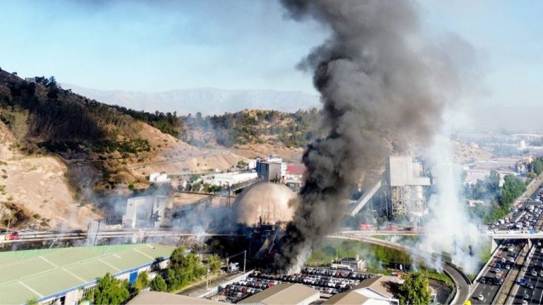 Explosión de camión de gas en General Velásquez deja cuatro fallecidos