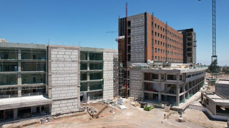 Nuevo Hospital Dr. Sótero del Río en Puente Alto estima fin de las obras para noviembre de 2027
