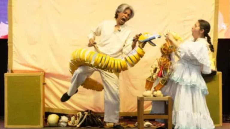 Teatro familiar en Pirque: presenta la obra ¿Por qué el conejo tiene las orejas largas?