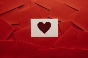 Cine Club en Puente Alto: Biblioteca Central continúa con su cartelera especial de películas de amor