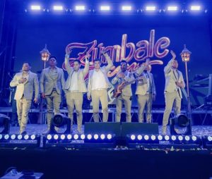 Zúmbale Primo celebra 10 años de trayectoria con éxitos radiales, millones de reproducciones y nuevos shows en 2026