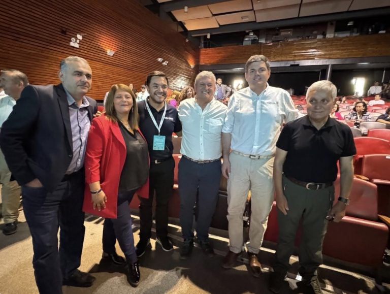 Alcalde de Pirque participó en seminario nacional sobre los Servicios Locales de Educación Pública